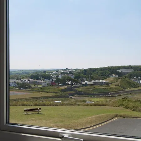 Atlantic House 4* Bude
